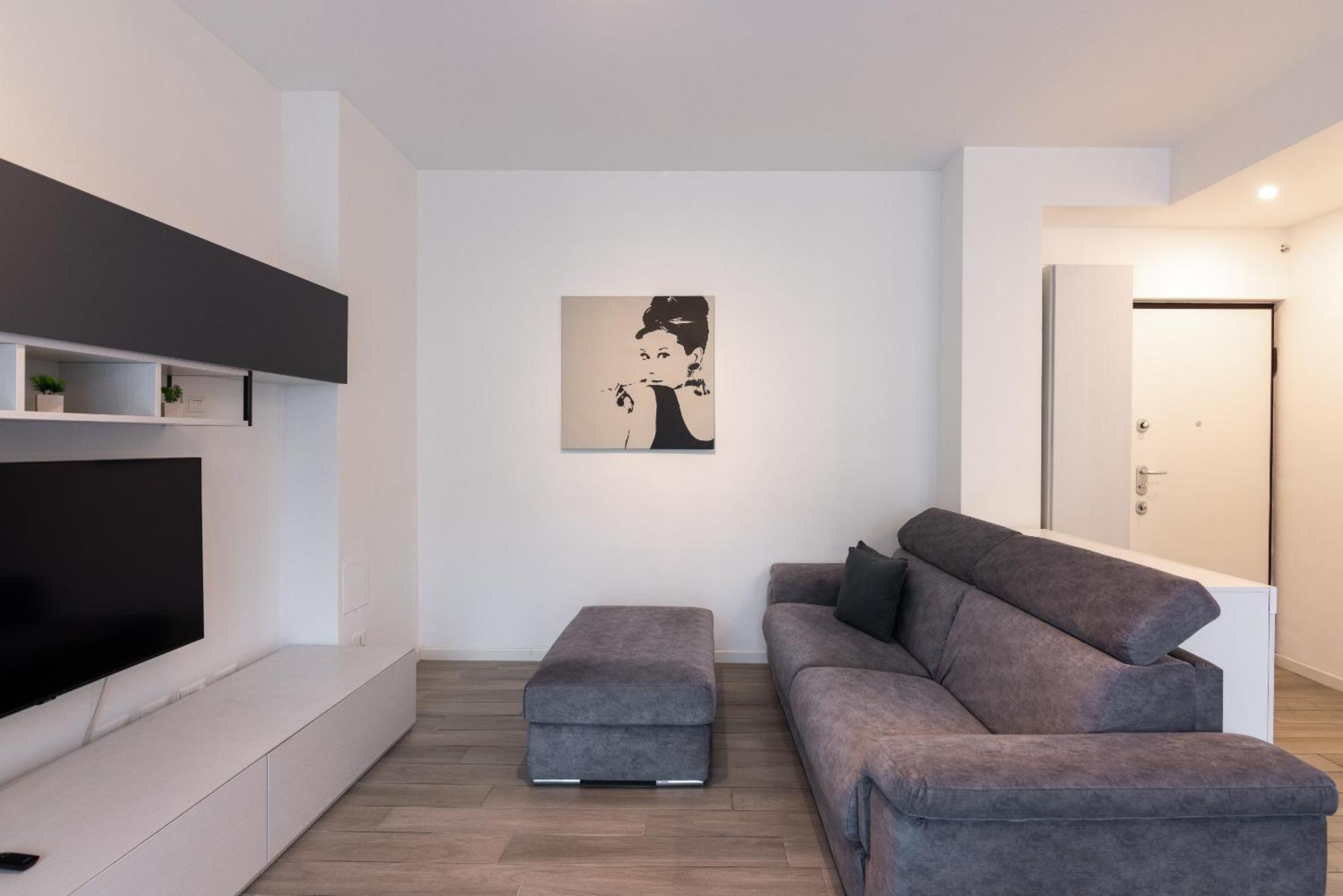 Audrey Flat - Stazione Milano Centrale Appartement Buitenkant foto