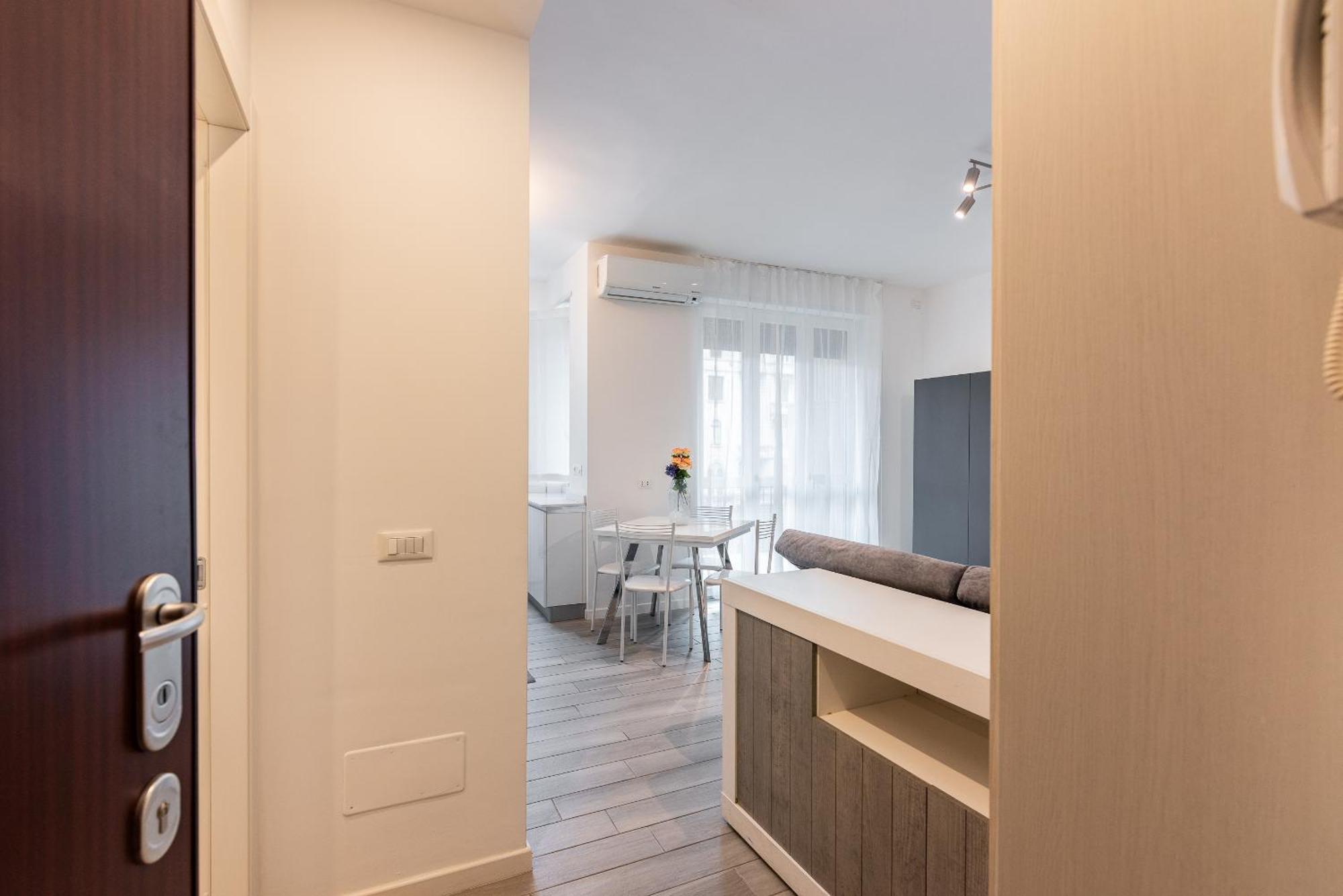 Audrey Flat - Stazione Milano Centrale Appartement Buitenkant foto