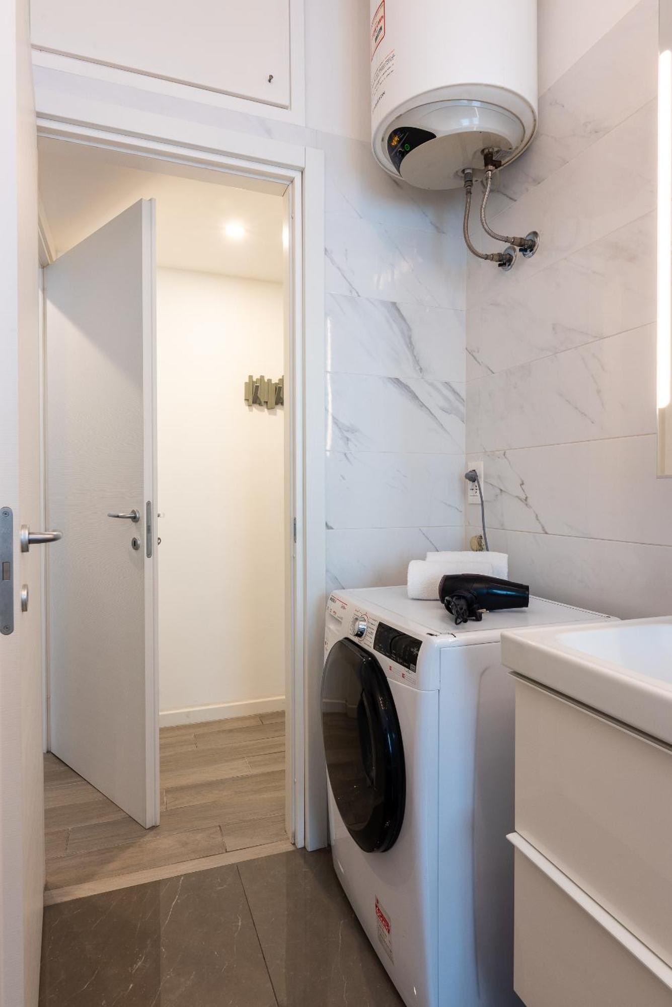 Audrey Flat - Stazione Milano Centrale Appartement Buitenkant foto