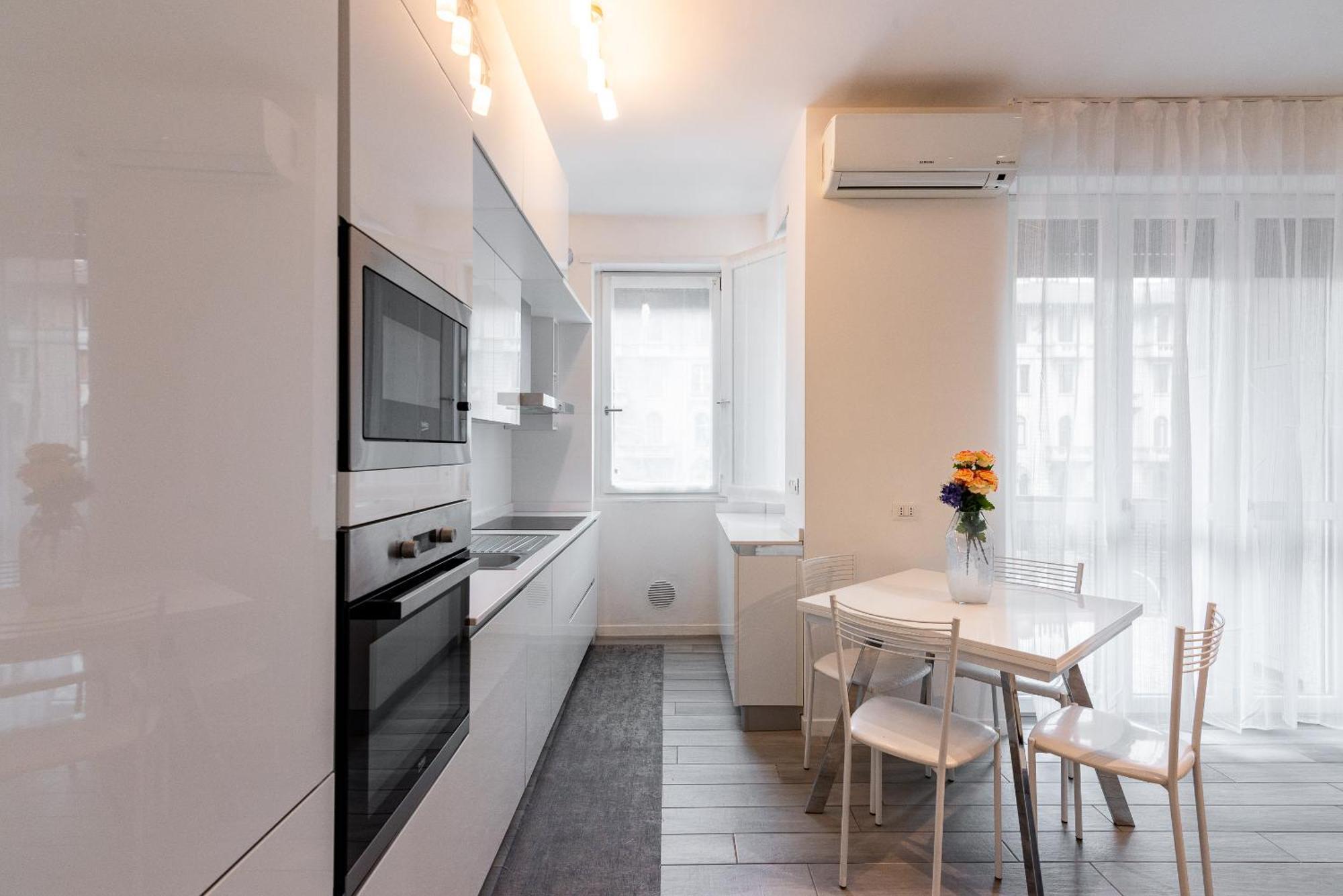 Audrey Flat - Stazione Milano Centrale Appartement Buitenkant foto